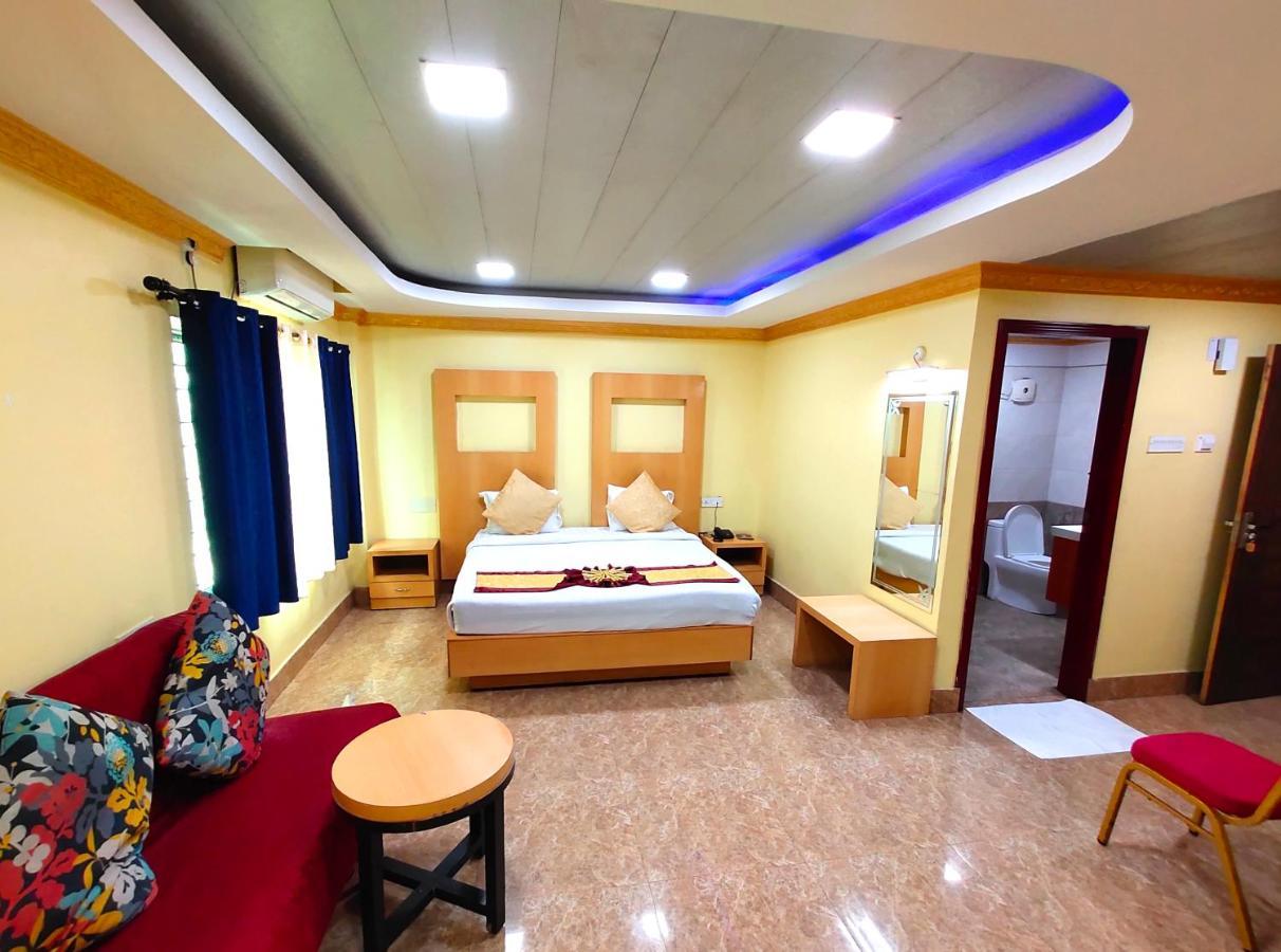 Panorama Country Club And Resort Asansol Екстер'єр фото